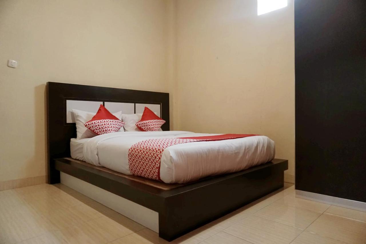 Oyo 1394 Rumaisa Homestay Syariah Pekanbaru Exteriér fotografie