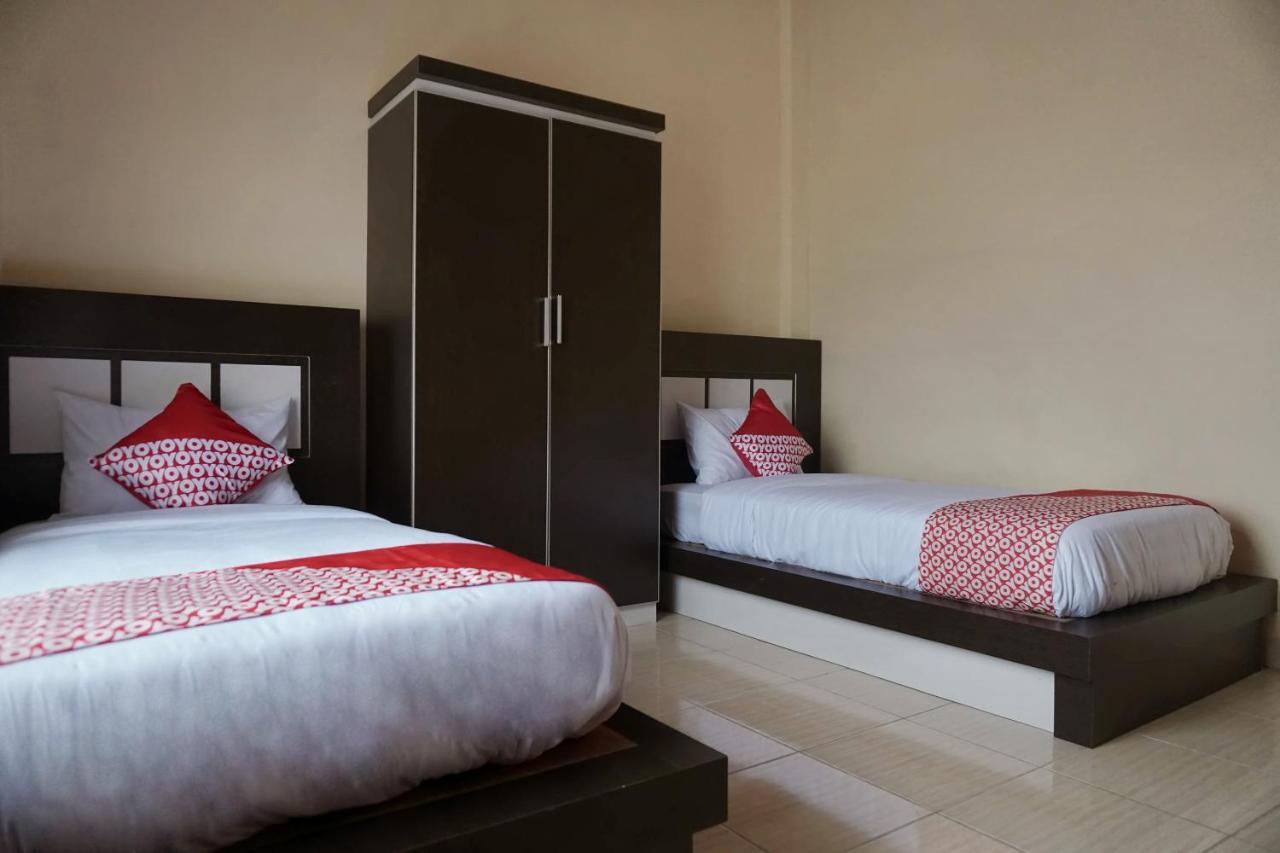 Oyo 1394 Rumaisa Homestay Syariah Pekanbaru Exteriér fotografie