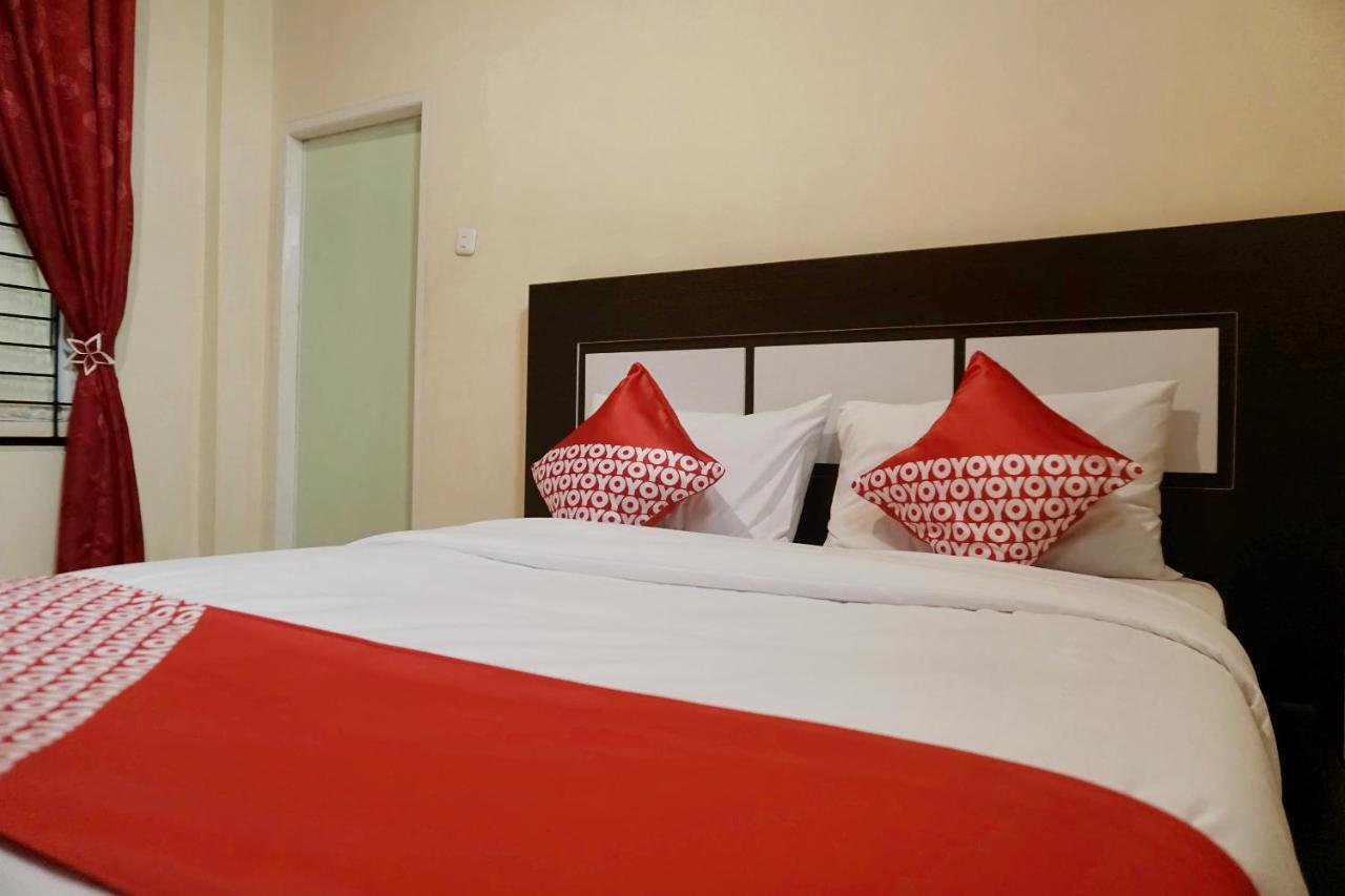 Oyo 1394 Rumaisa Homestay Syariah Pekanbaru Exteriér fotografie