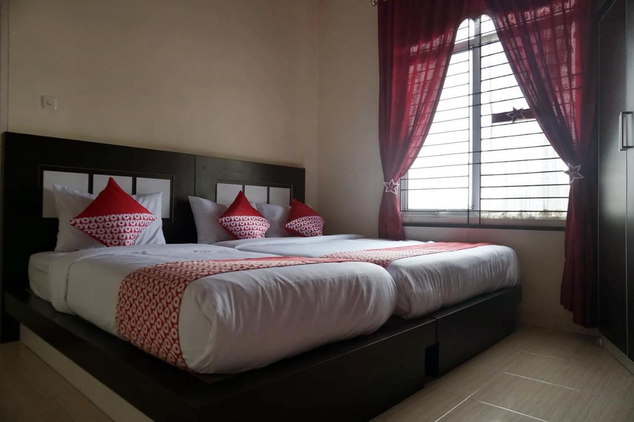 Oyo 1394 Rumaisa Homestay Syariah Pekanbaru Exteriér fotografie