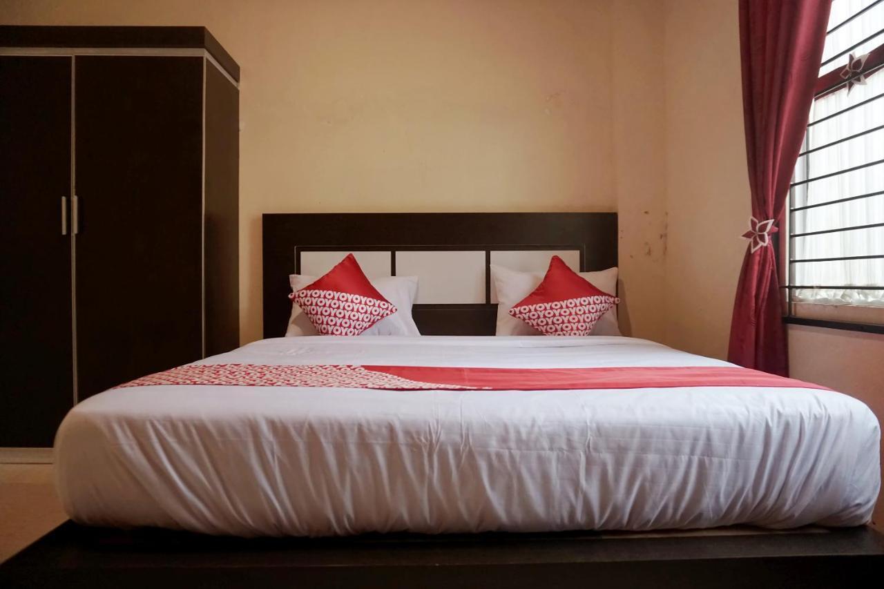 Oyo 1394 Rumaisa Homestay Syariah Pekanbaru Exteriér fotografie